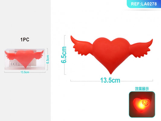 LUCI CALDE CON ALI DI CUORE SAN VALENTINO 1PZ